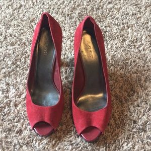 Red Nine West high heels size 9.5